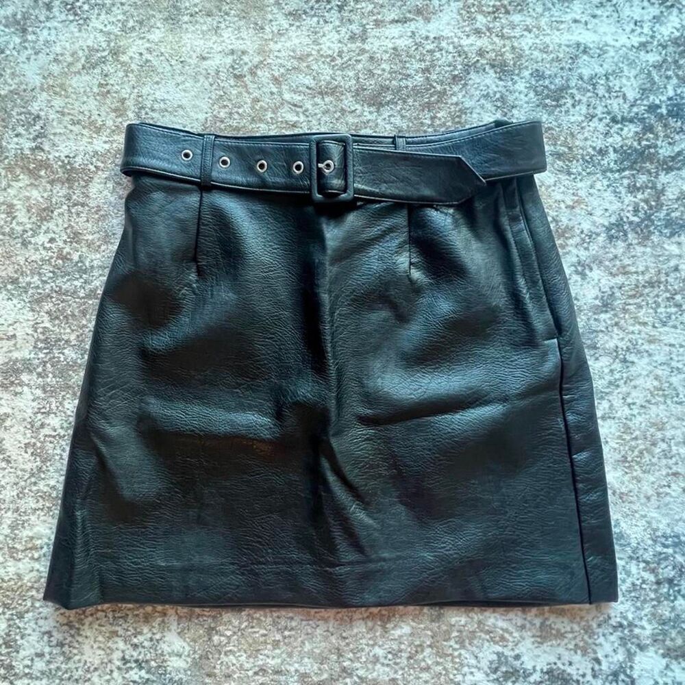 Divided Women's Black Skirt